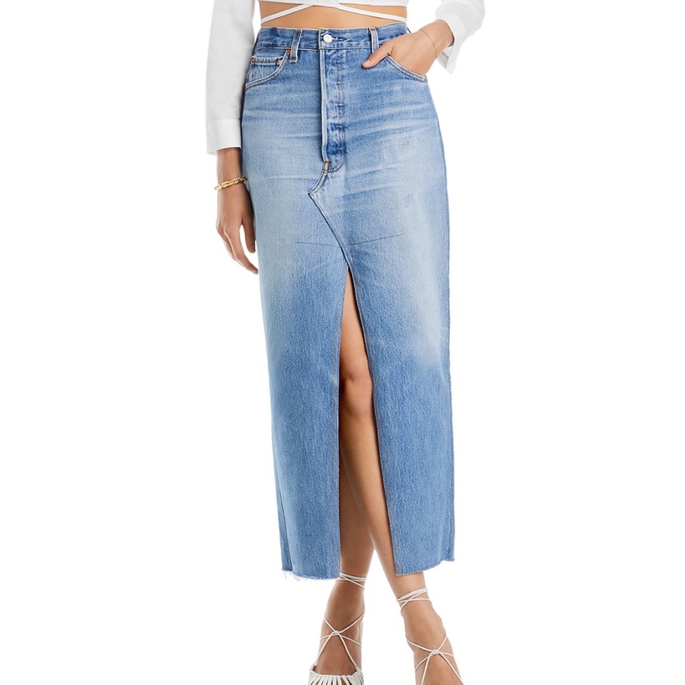 SOLD ❌ NWT 💙 RE/DONE x LEVIS Denim Maxi Skirt